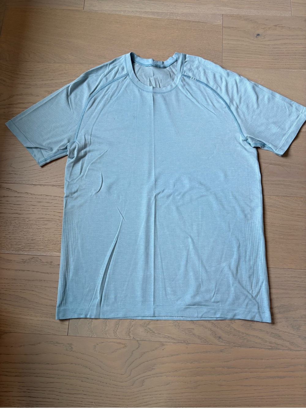 lululemon athletica Light Blue metal vent t shirt